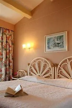 Hotel Souleias 3*